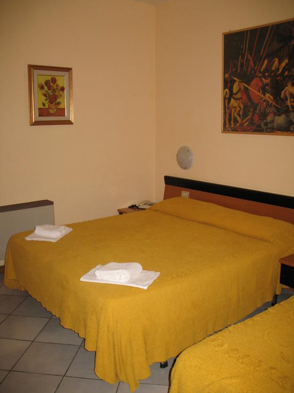 Albergo Paradiso Монтекатини-Терме Номер фото