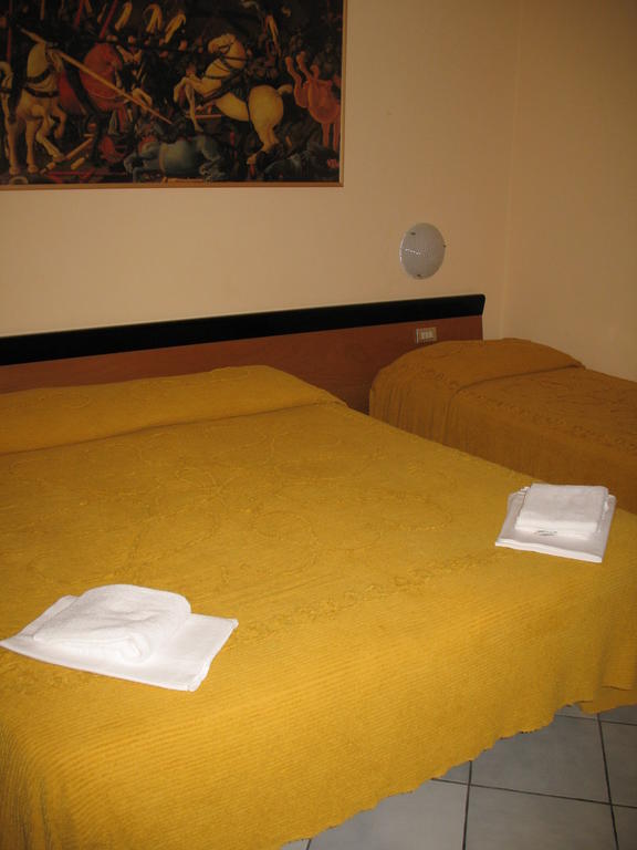Albergo Paradiso Монтекатини-Терме Номер фото